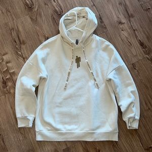 billie eilish hoodie.